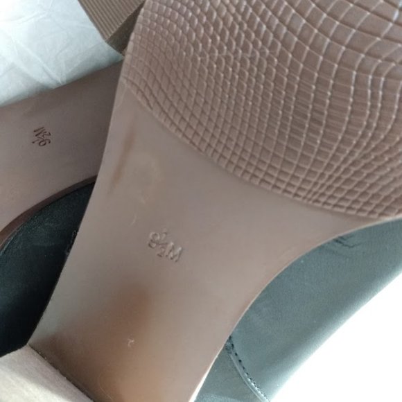 Crown Vintage Leather Bootie - Picture 9 of 13